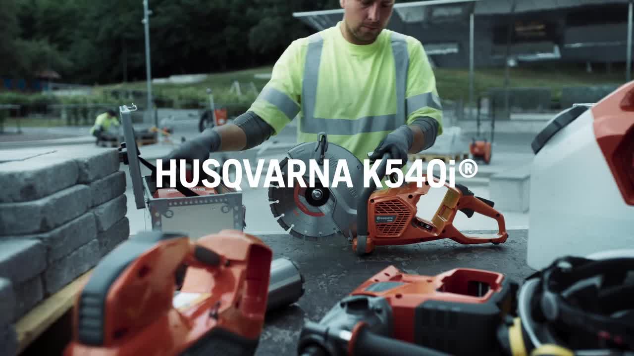 Husqvarna K540i 15s 16:9 (INT)