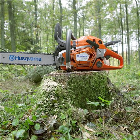 Working with chainsaws part 1