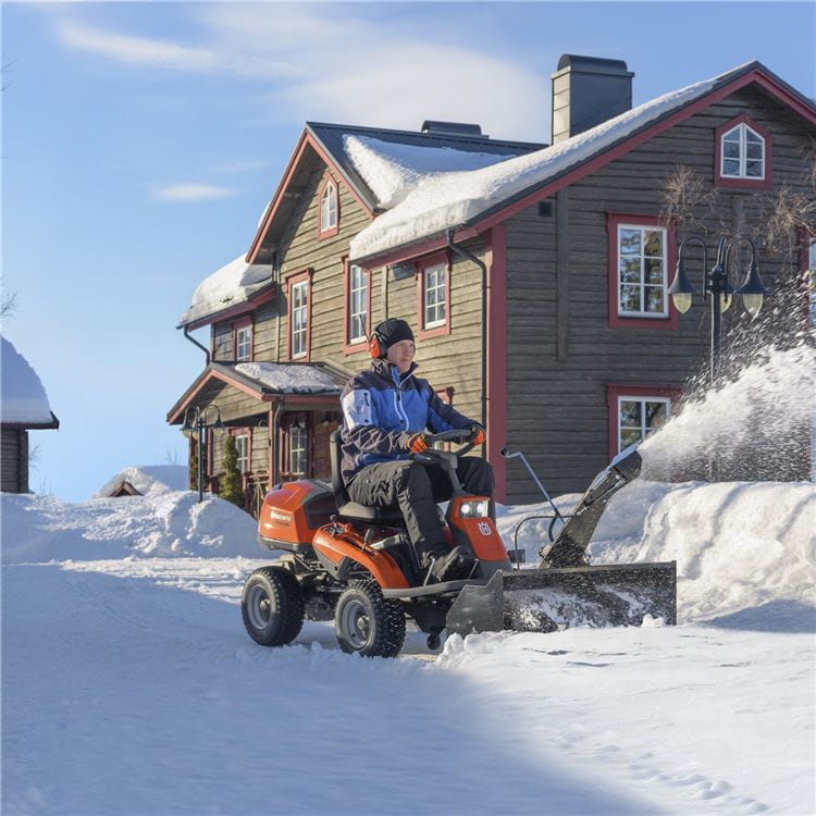 Rider 316TS AWD with Snow thrower