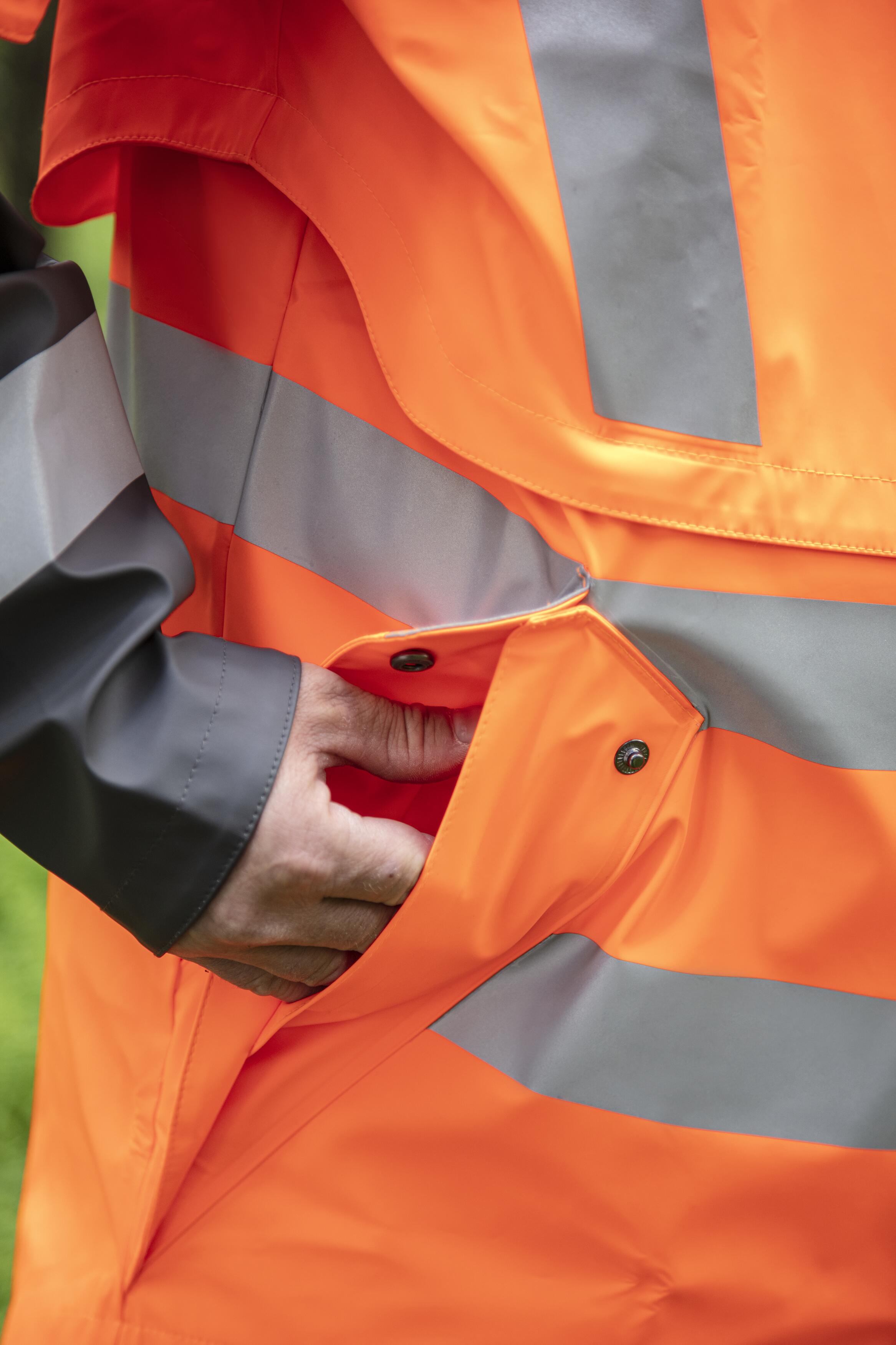 Rain Jacket Protect High-Viz, Functional, Pockets with Flap Closure