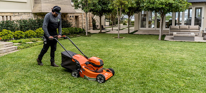 Husqvarna battery lawn mower